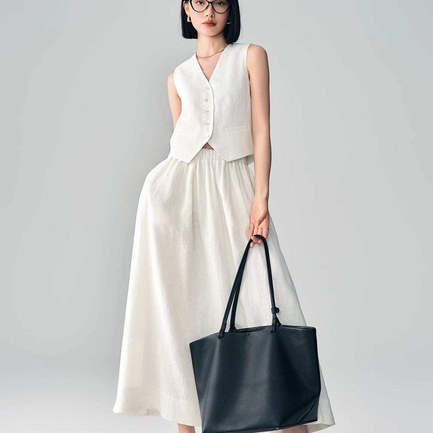 P sleeveless top trousers set