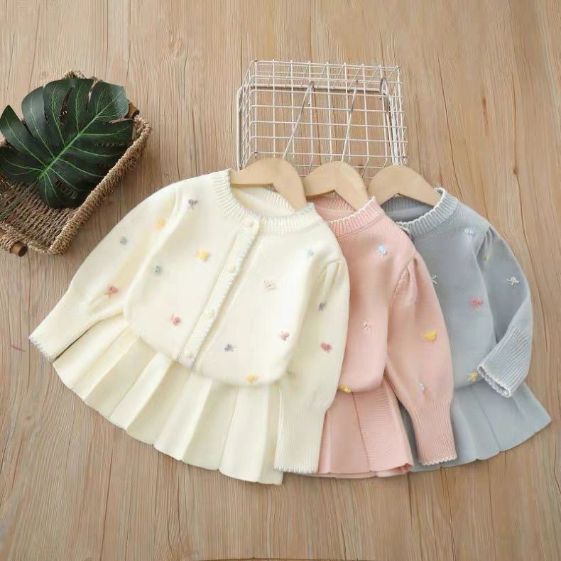 P girls sweater set