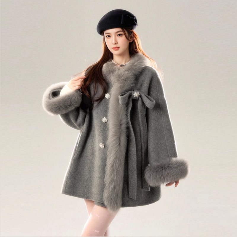 P woolen coat coat