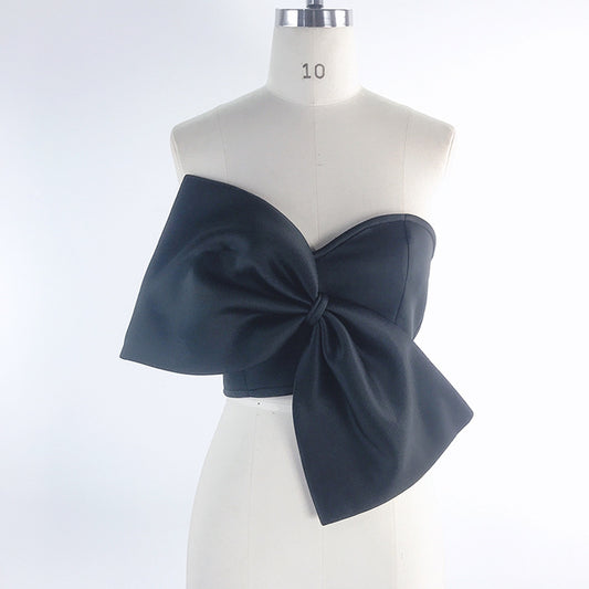 A sexy tube top halter bow