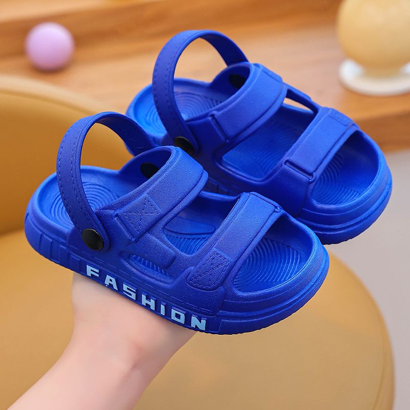P Korean version of boys' cool slippers dual-purpose new summer wear-resistant middle-aged and older children's soft-soled non-slip children's student beach shoes