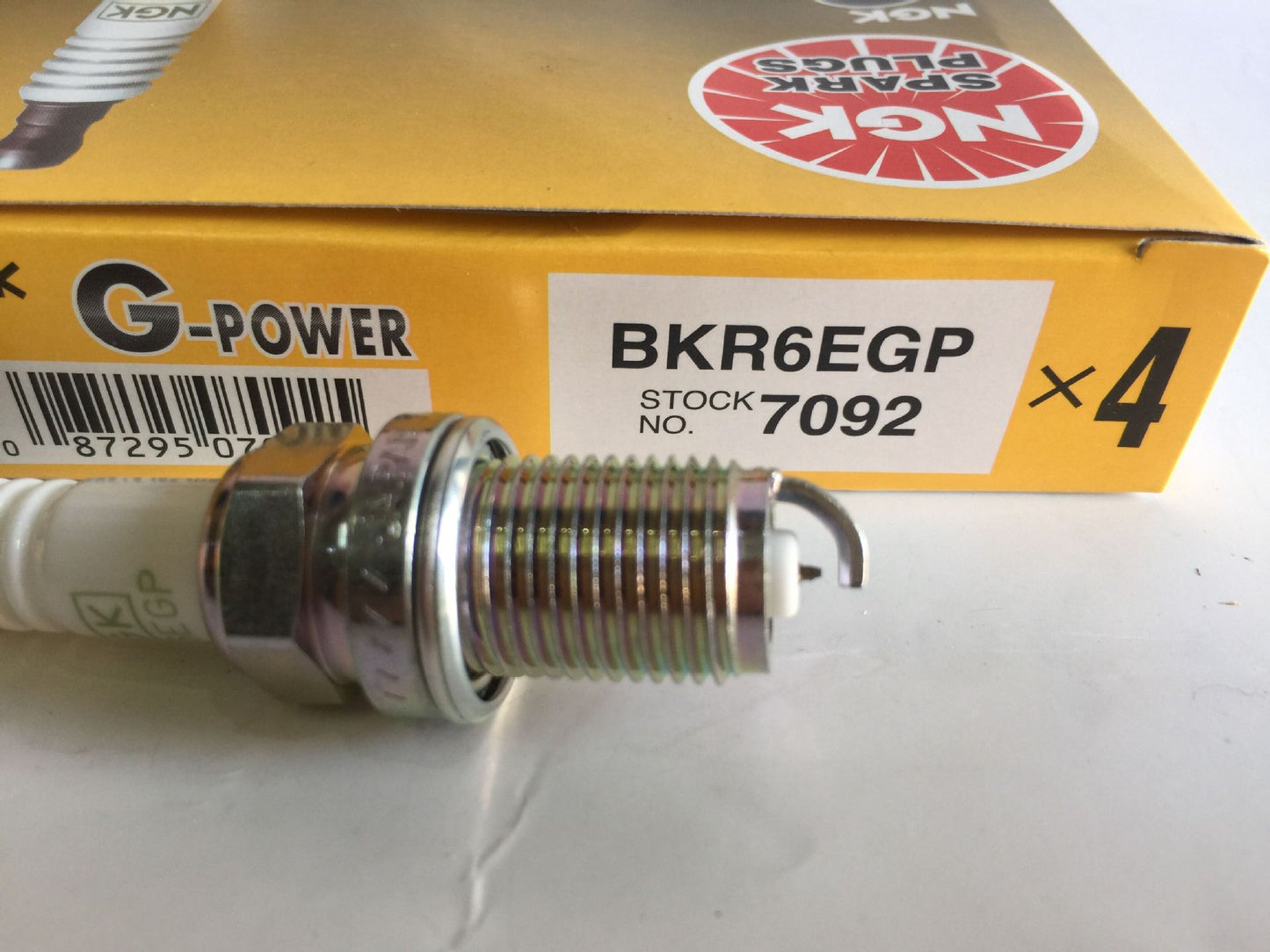 A NGK Car Platinum GP Spark Plug DCPR7EGP Wuling Light Sail Lefeng Lechi Alto Baojun 1682