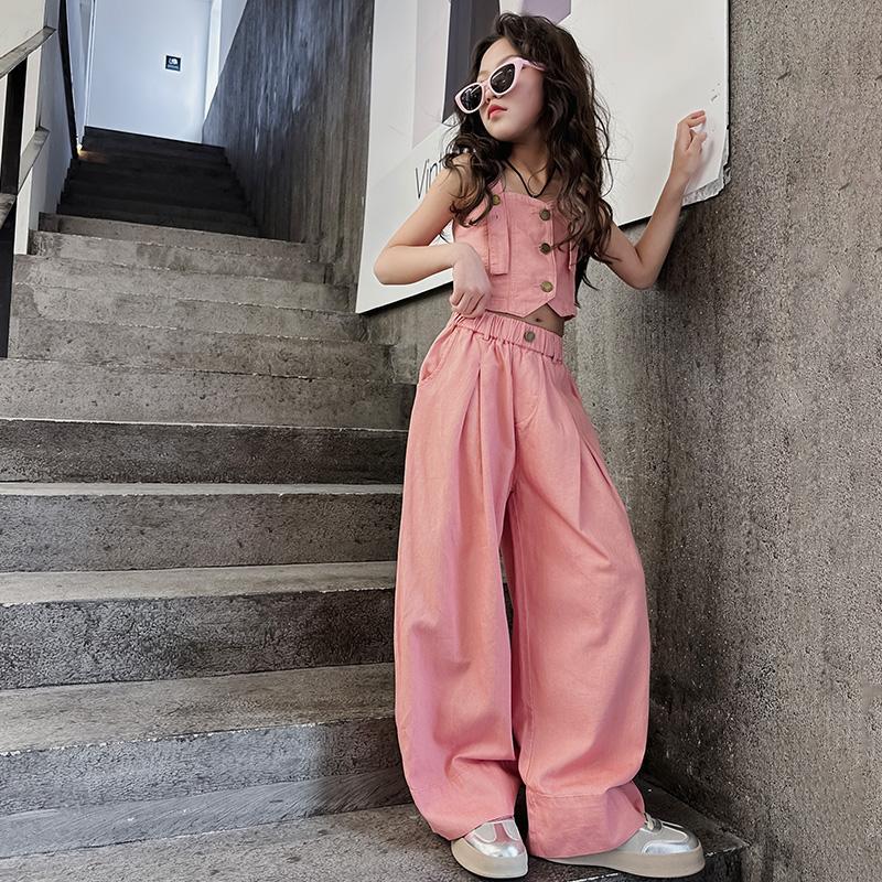 A Korean version of children's denim suit summer middle and old children's foreign style Internet celebrity suspender casual girl wide-leg pants suit