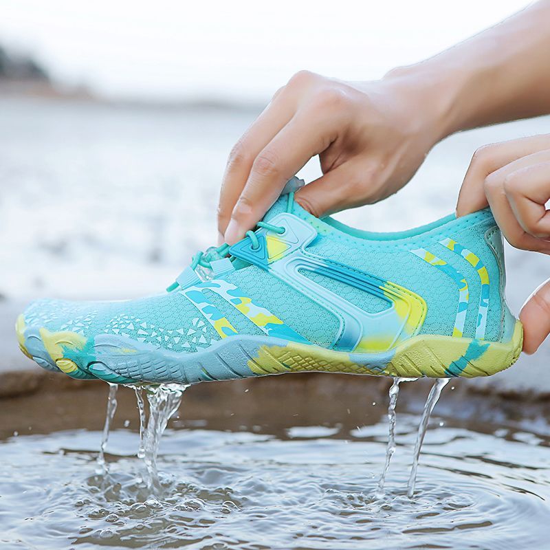 P outdoor non-slip shoes