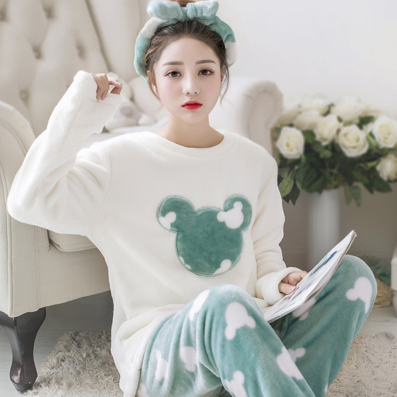 A ladies pajamas