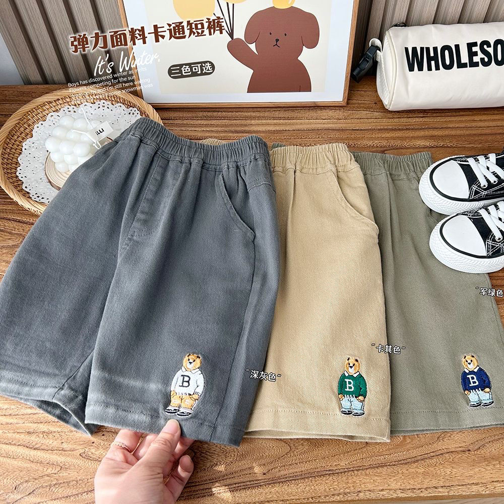P Boys casual shorts loose five-point pants Children's cartoon embroidered pure cotton pants