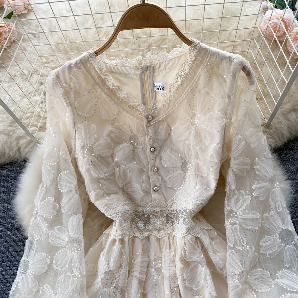 P Gentle Wind Feminine Flavor Waist Skinny Long Sleeve First Love Skirt A-word Skirt Elegant Temperament V-Neck Lace Even...