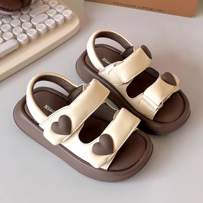 P Summer Little Girl Princess Shoes Lightweight and Lightweight Open-toed Beach Shoes