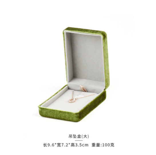 A iron embryo flannel jewelry box