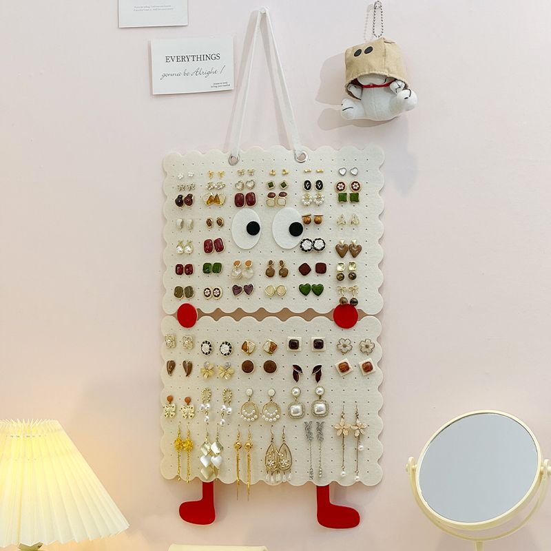P jewelry felt wall hanging