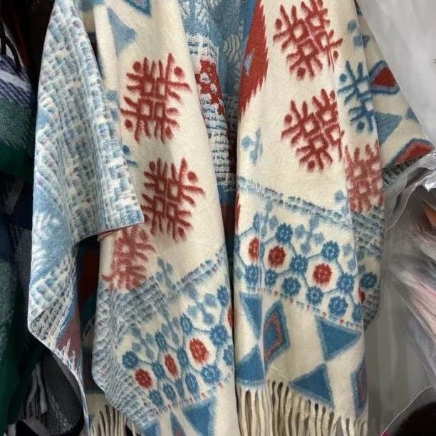 P Cape Shawl