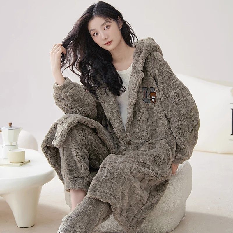 P winter plush pajama set
