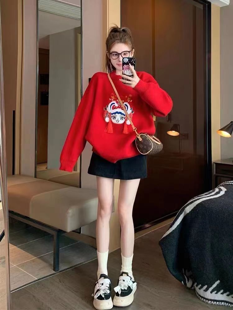 P bear crew neck sweater