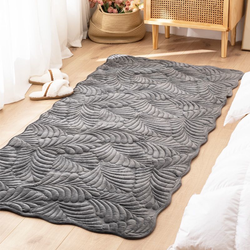 P plush carpet