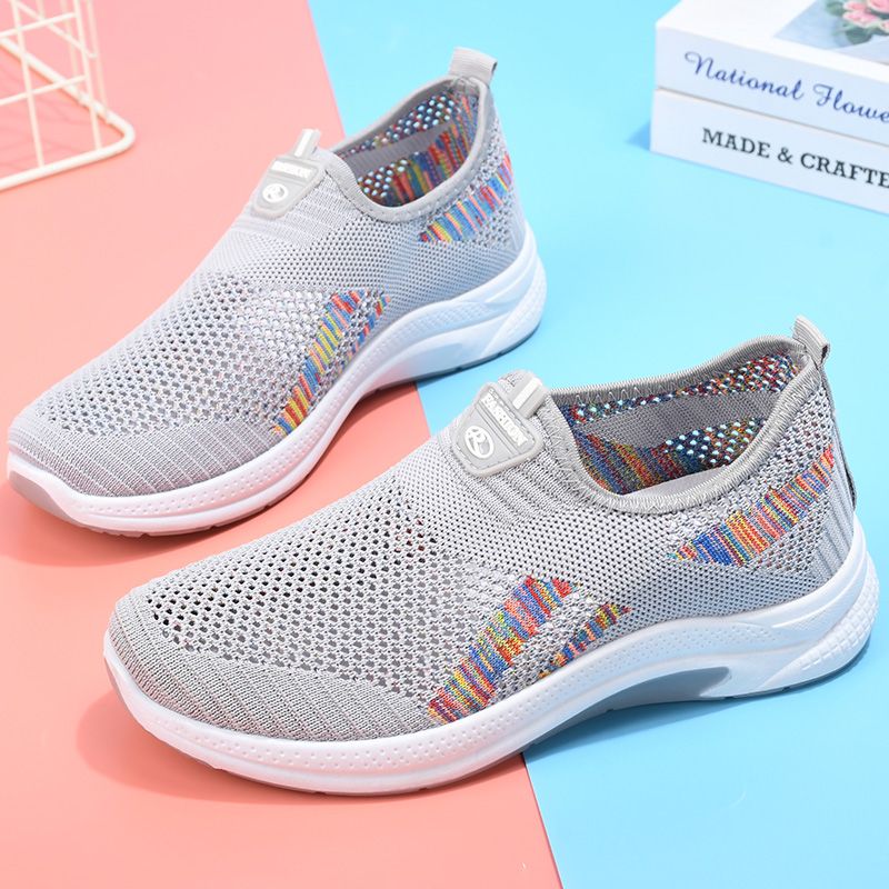 P Summer old Beijing cloth shoes for women, hollow shoes for middle-aged and elderly people, comfortable and breathable shoes for mothers, versatile casual mesh shoes - Mixbatch