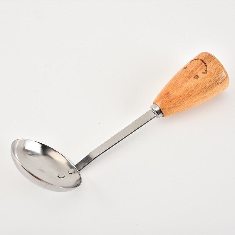 P kitchenware wooden handle set