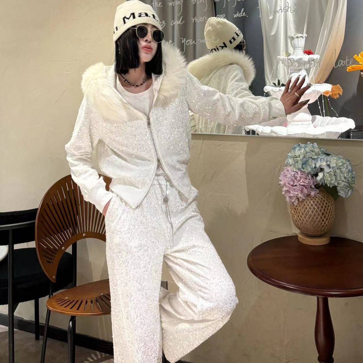 P new thickened autumn and winter casual velvet set heavy industry high waist loose casual sequins shiny and popular sweet and spicy
