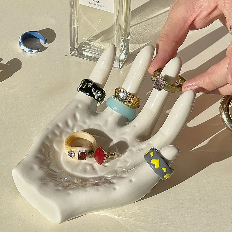P ceramic ornament