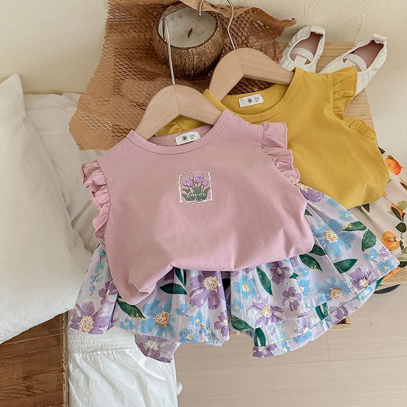 P Summer New Girls Flying Sleeves Short Sleeves T Foreign Style Baby Floral Shorts Two-piece Set 1