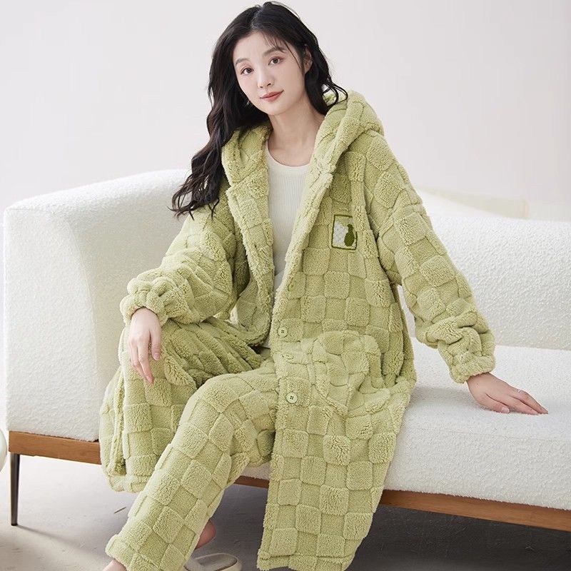 P winter plush pajama set