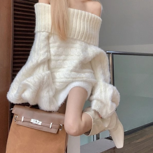 P Fashion and sexy design twist sweater women's gentle lazy style knitted sweater soft waxy loose pullover top women's trend