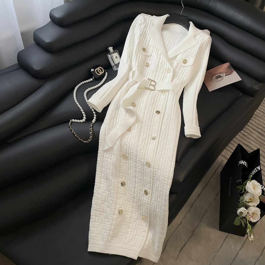 P knitted dress