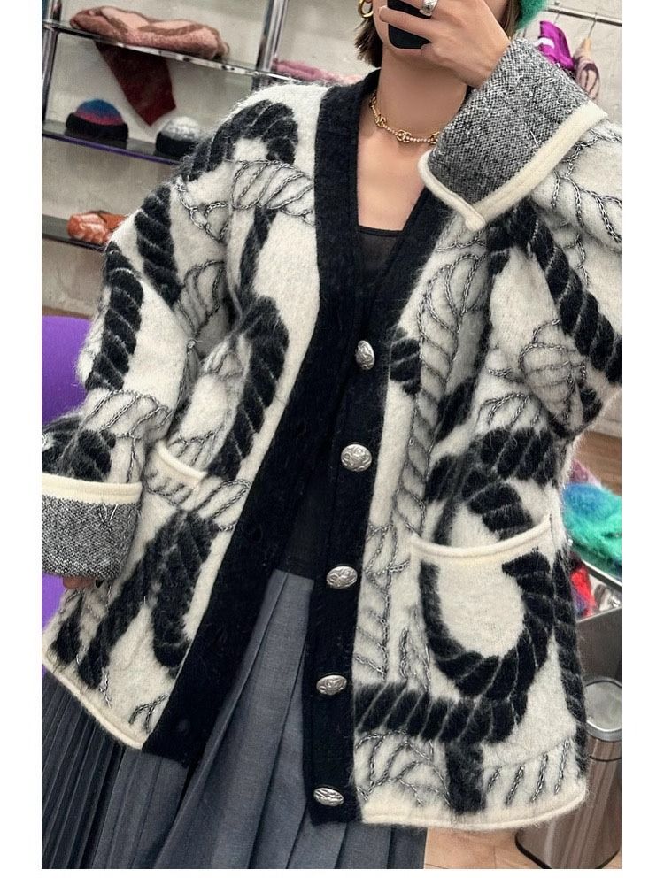 P Knitted sweater jacket