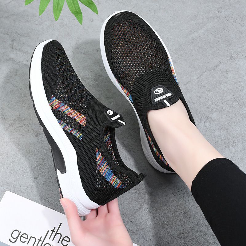 P Summer old Beijing cloth shoes for women, hollow shoes for middle-aged and elderly people, comfortable and breathable shoes for mothers, versatile casual mesh shoes - Mixbatch