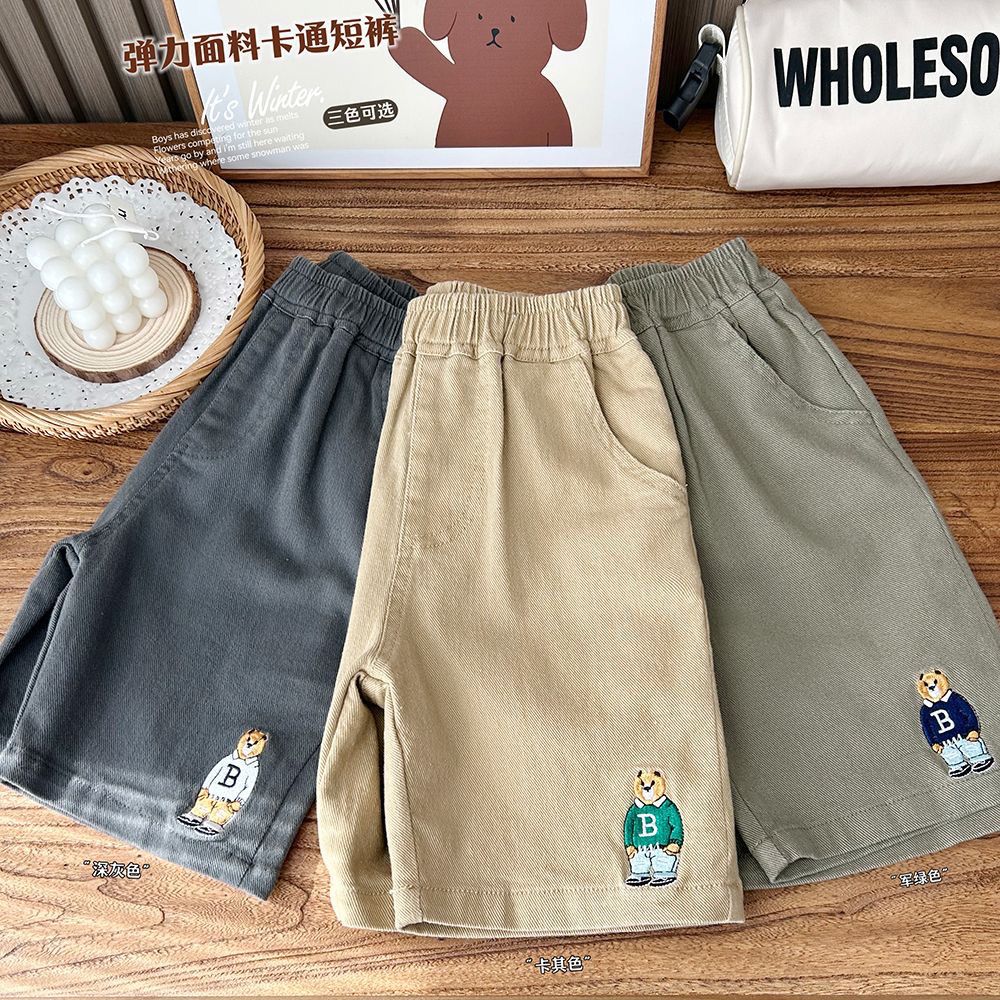 P Boys casual shorts loose five-point pants Children's cartoon embroidered pure cotton pants