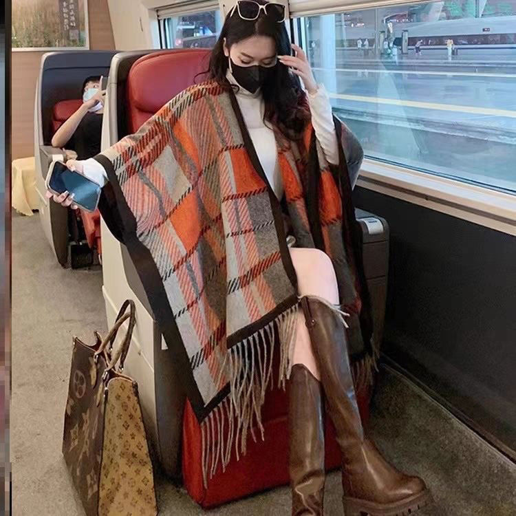 P Cape Shawl