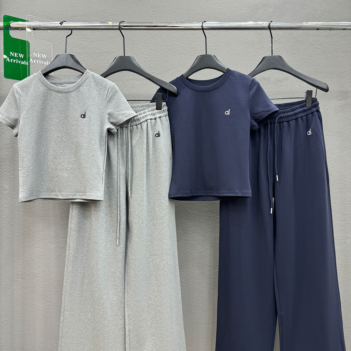 P summer new fashion lazy style slim and thin short-sleeved T-shirt + high waist wide-leg pants two-piece set