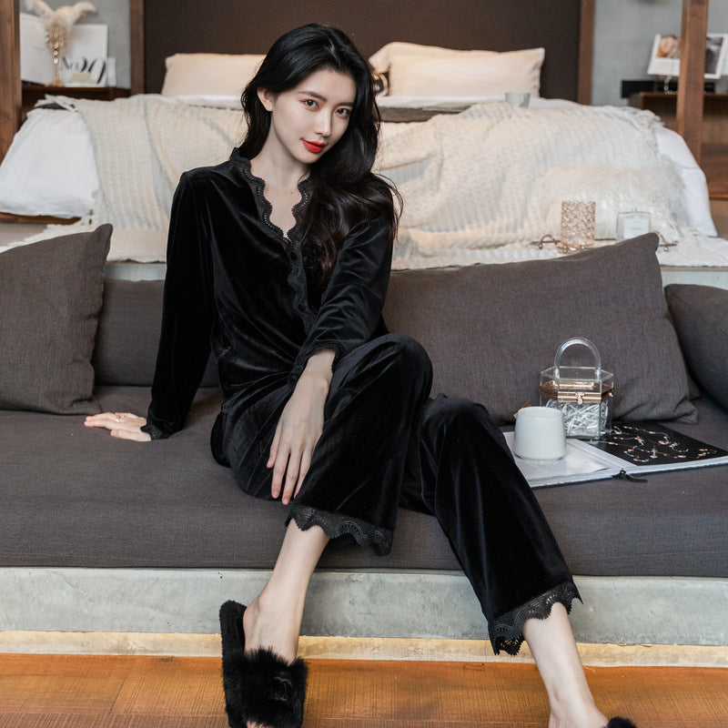 A ladies pajamas