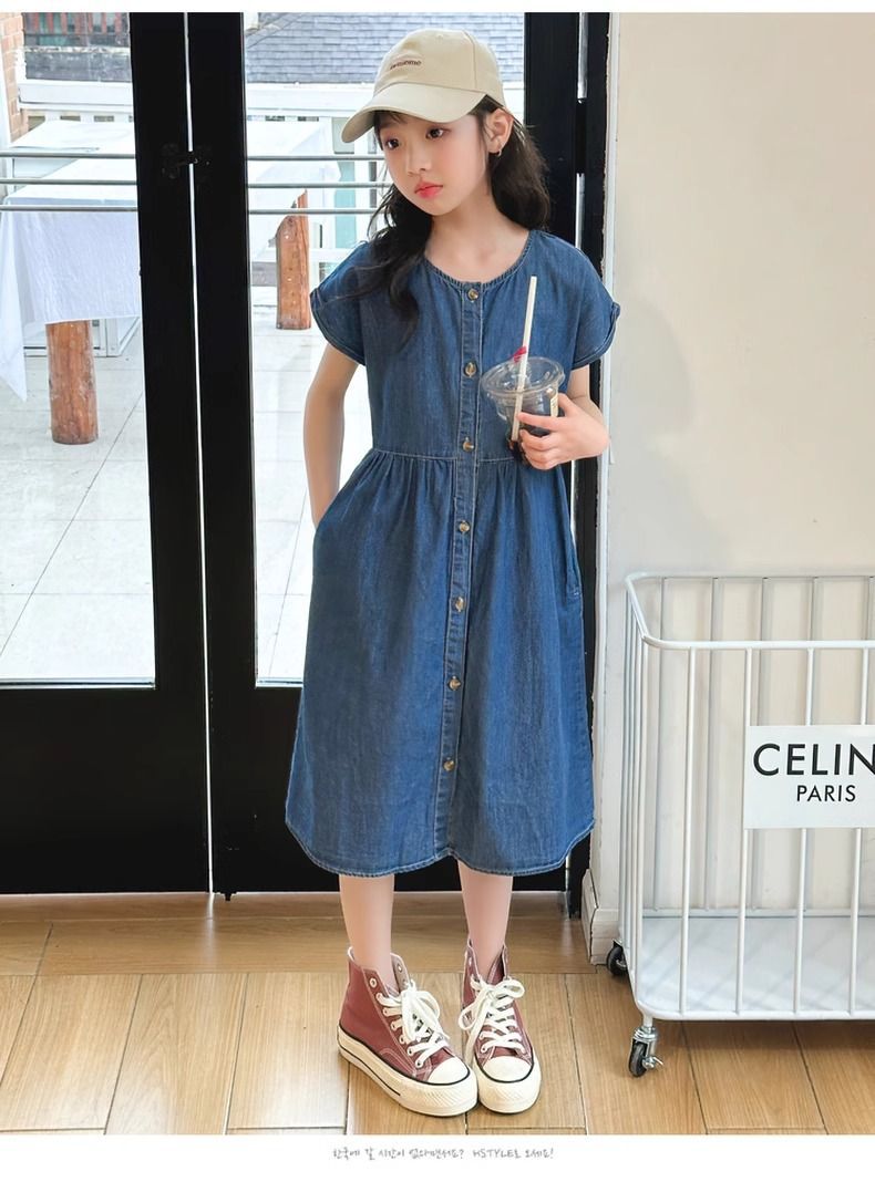 A new foreign style fashionable older children's princess dress denim skirt children's summer short-sleeved skirt