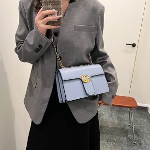 A new fashion chain pu small square bag oblique span bag portable bags