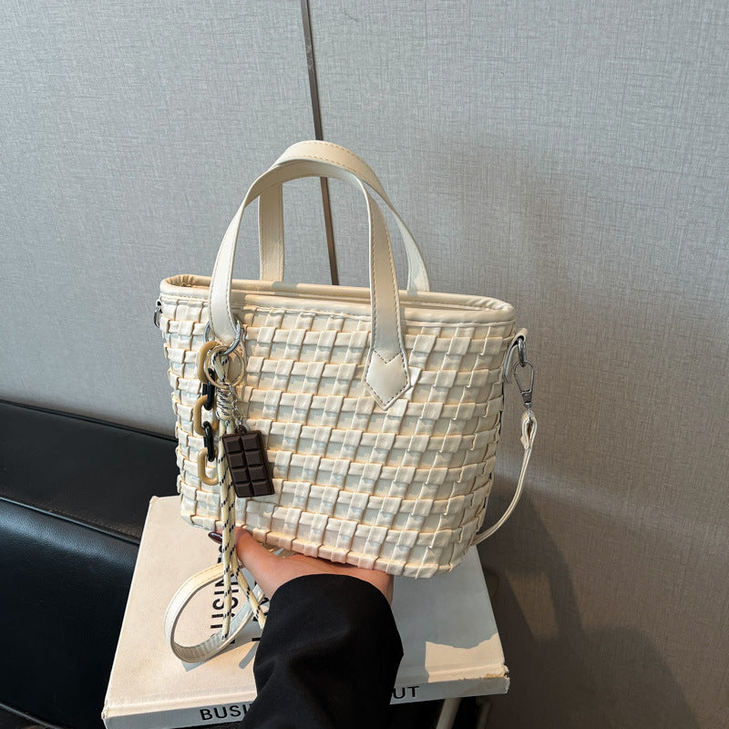 A handbag women's messenger bag
