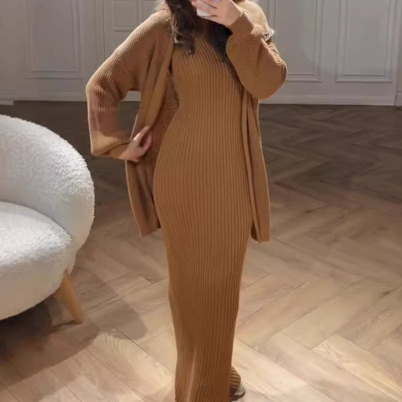 A knitted jacket skirt set with belt