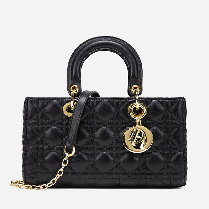 A snake pattern new Princess Diana bag, high-end shoulder messenger bag, high-end fashion pink handbag.