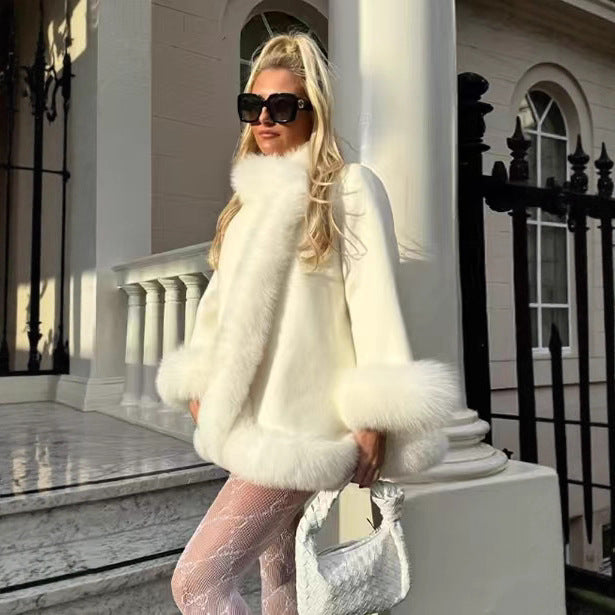 A women's fur collar jacket