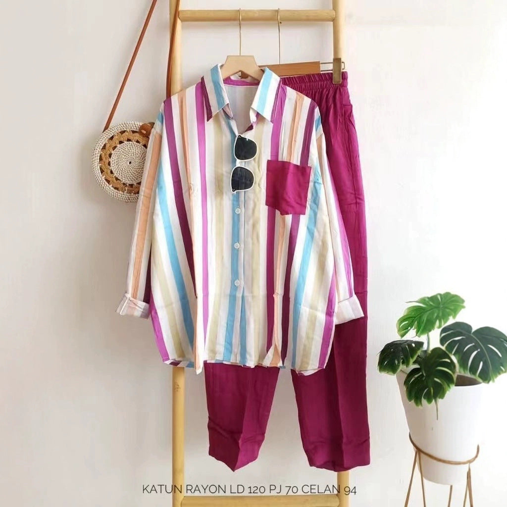 A large size women's clothing summer slightly fat MM fashion loose and thin comfortable casual striped suit