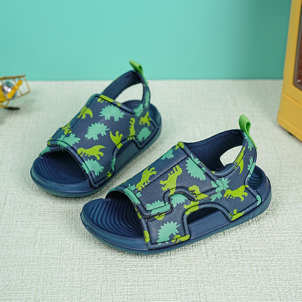 A boys summer and autumn new fashion comfortable trend casual lightweight breathable sandals - Mixbatch