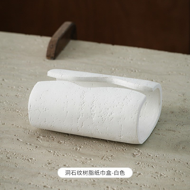 A tissue box, living room coffee table, high-end light luxury desktop ornament, medieval creative model room, resin pumping carton