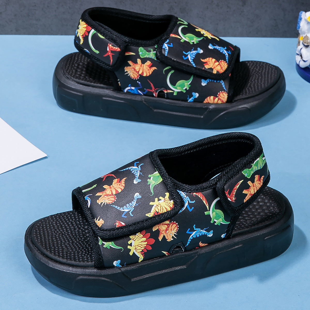 A boys summer and autumn new comfortable fashion trend casual lightweight breathable sandals - Mixbatch