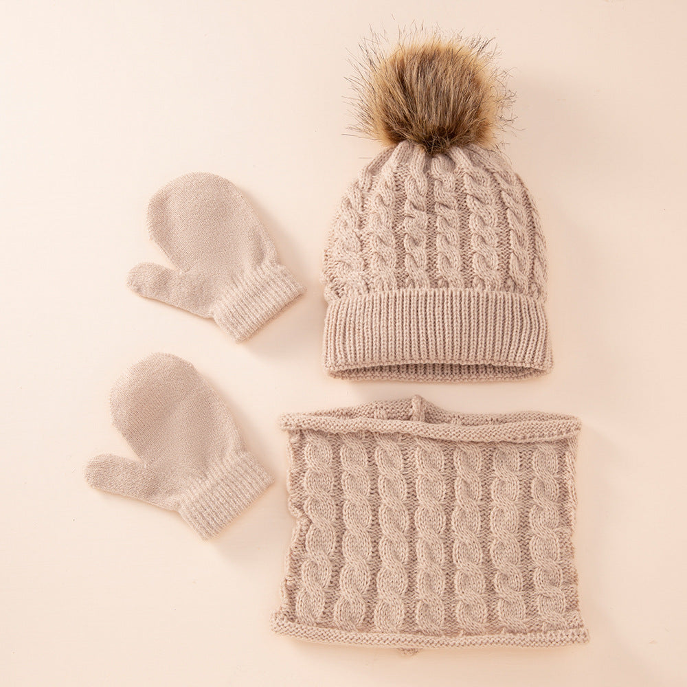 A new wool monochrome twist warm children's hat scarf gloves two or three-piece set