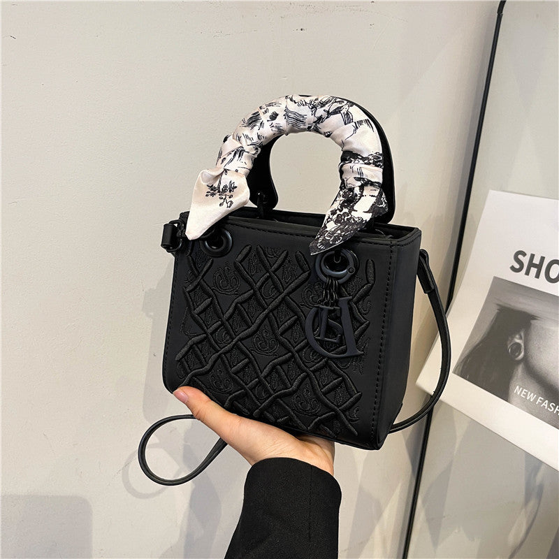 A bag with embroidery pattern