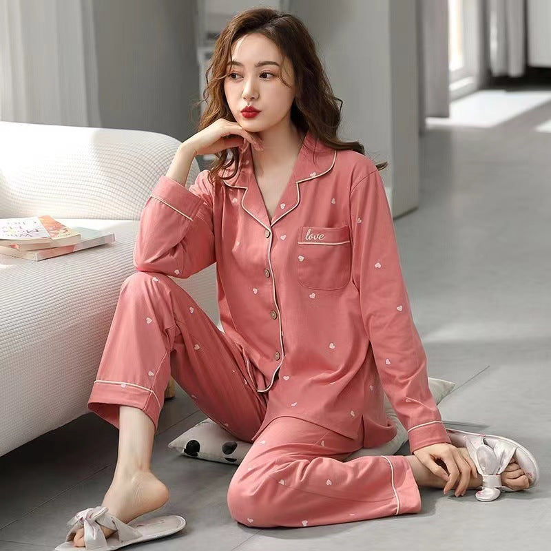 A ladies pajamas