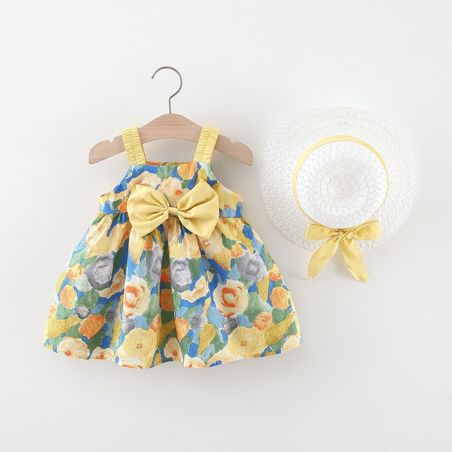 P Wholesale of new children's clothing in summer, big flower bows, hat girls suspenders