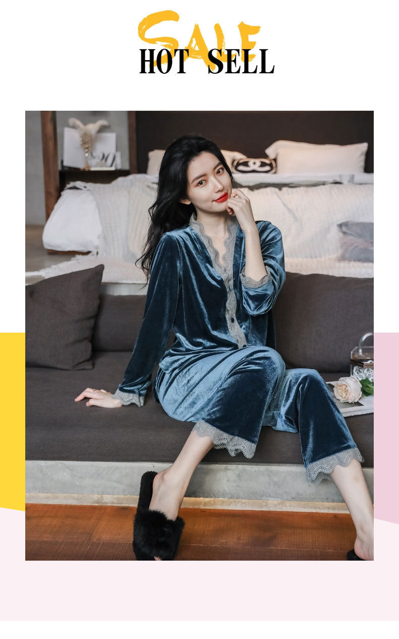 A ladies pajamas