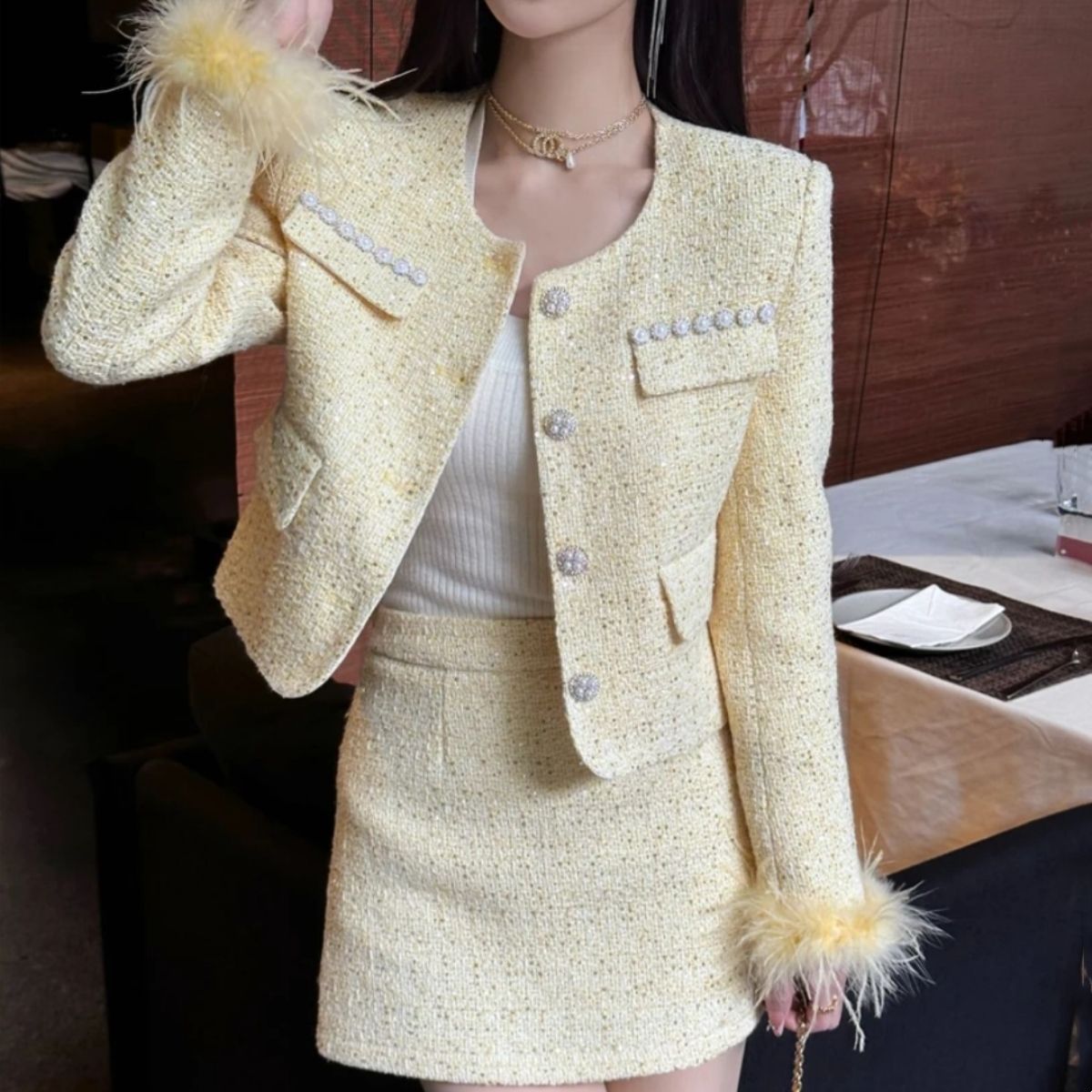 A Spring and Autumn Celebrity Splicing Button Bead Tassel Design Jacket New Fashion Small Fragrant Skirt Two-piece Set