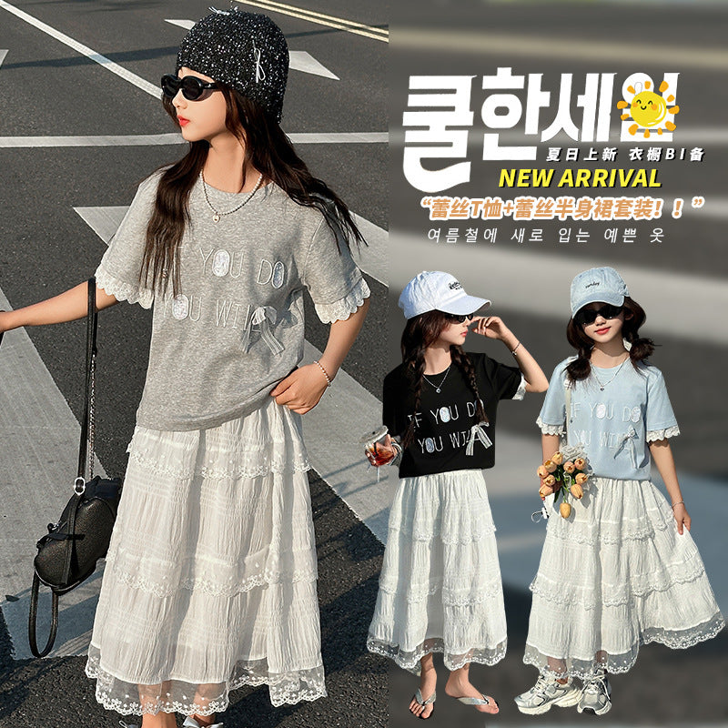 A girls summer suit new children's foreign style Korean version medium and older children's short-sleeved T-shirt half-body lace cake skirt t