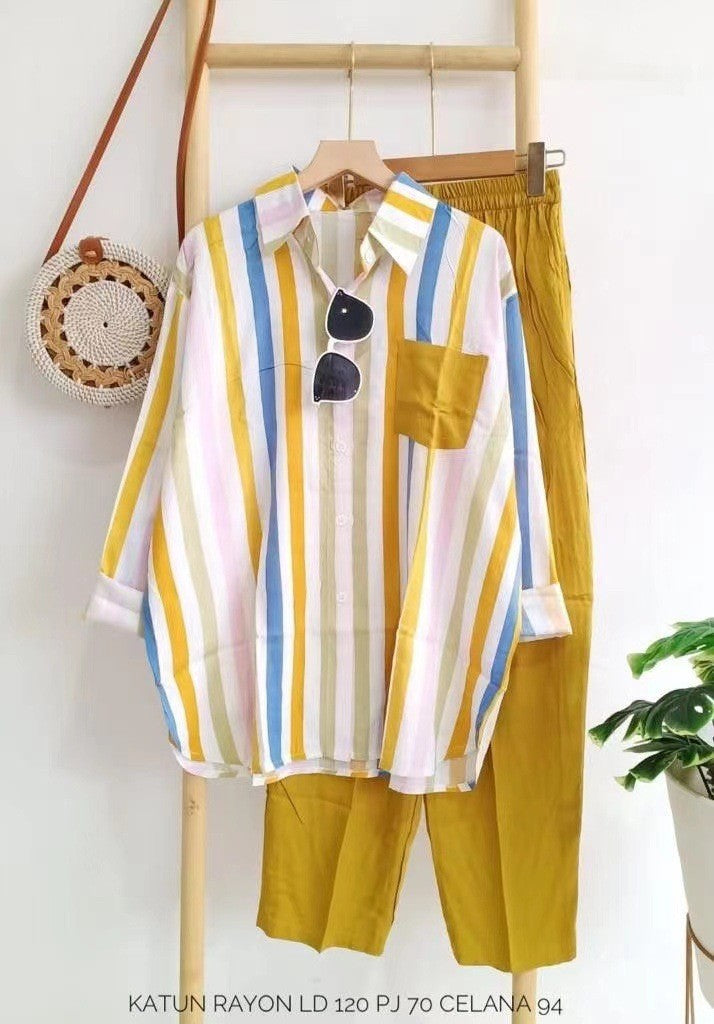 A large size women's clothing summer slightly fat MM fashion loose and thin comfortable casual striped suit